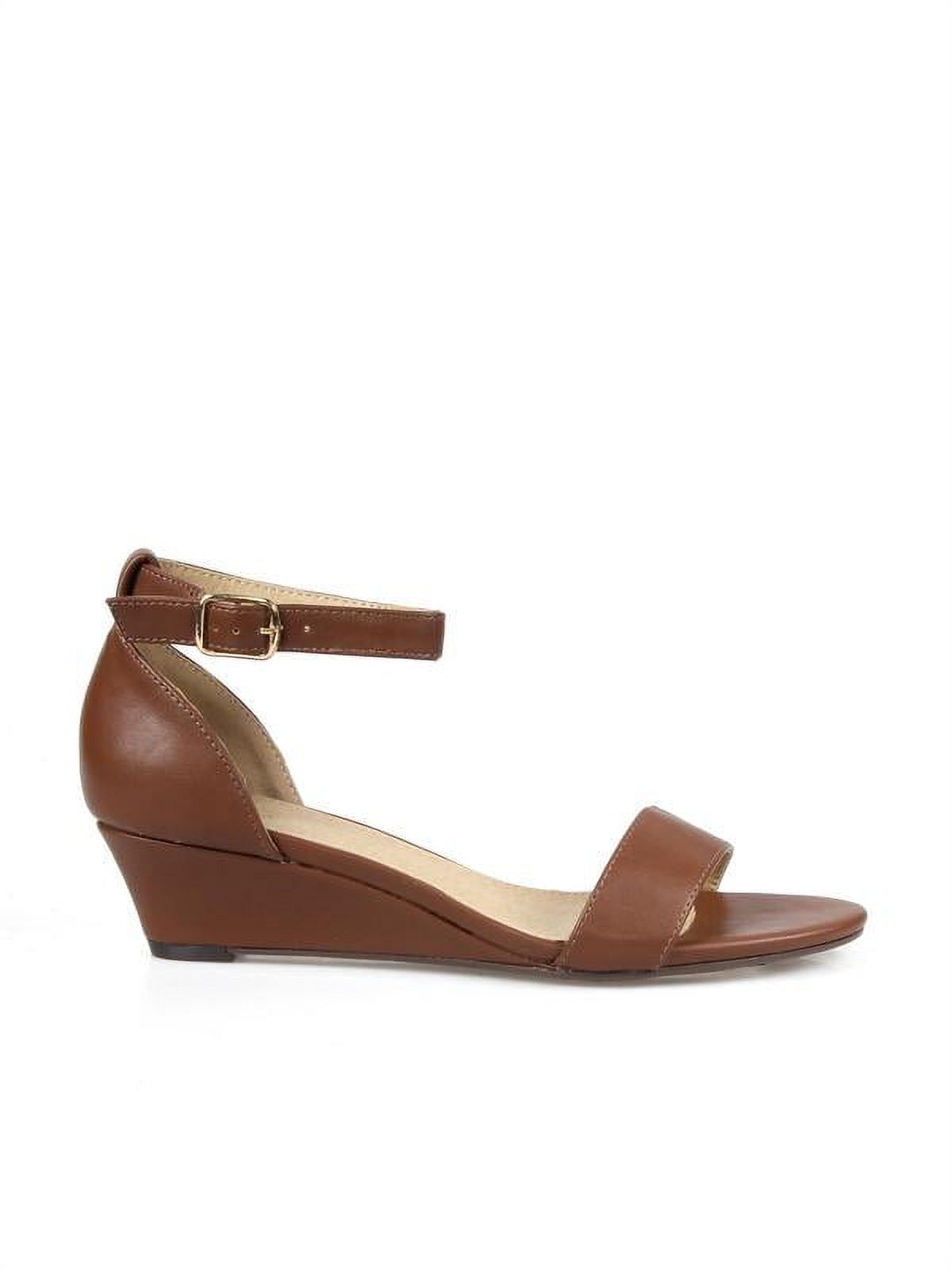 Mark and Maddux Two piece Women's Low Wedge Heel in Brown