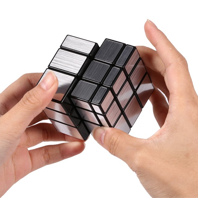 Juguetes del cubo, diseño revolucionario del juguete antiestrés del cubo de la torsión de la velocidad de la superficie del espejo