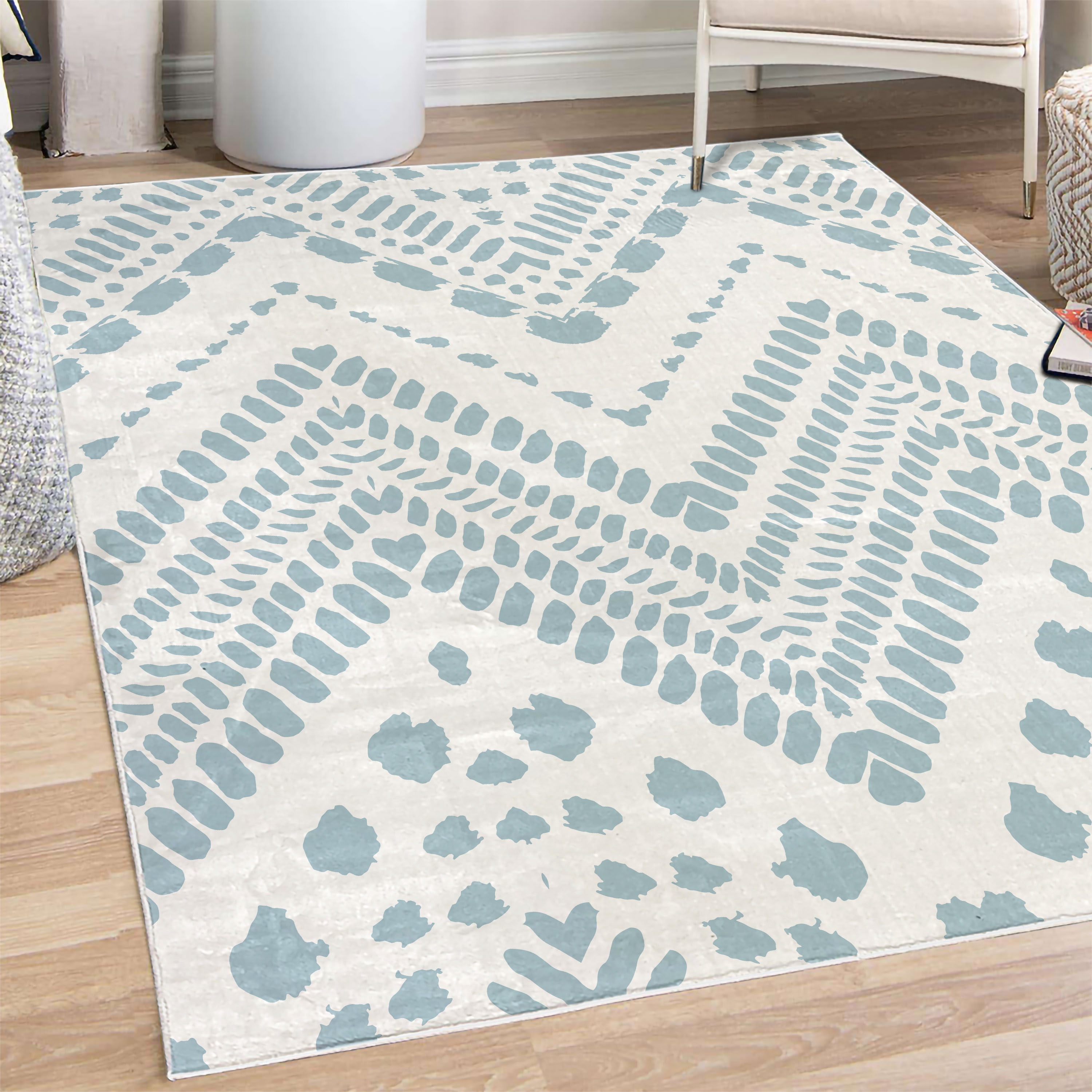 Chevron Aztec Chevron Decorative Rug, Hand Drawn Aztec Pattern Primitive Clan Motif ...