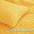 Exclusivo Mezcla Ultrasonic Reversible King Size Quilt Bedding Set with