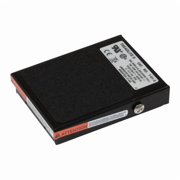 Low Profile Foot Switch, SPDT, Momentary, 125/250V AC, NEMA 1, 15A, Steel, Black