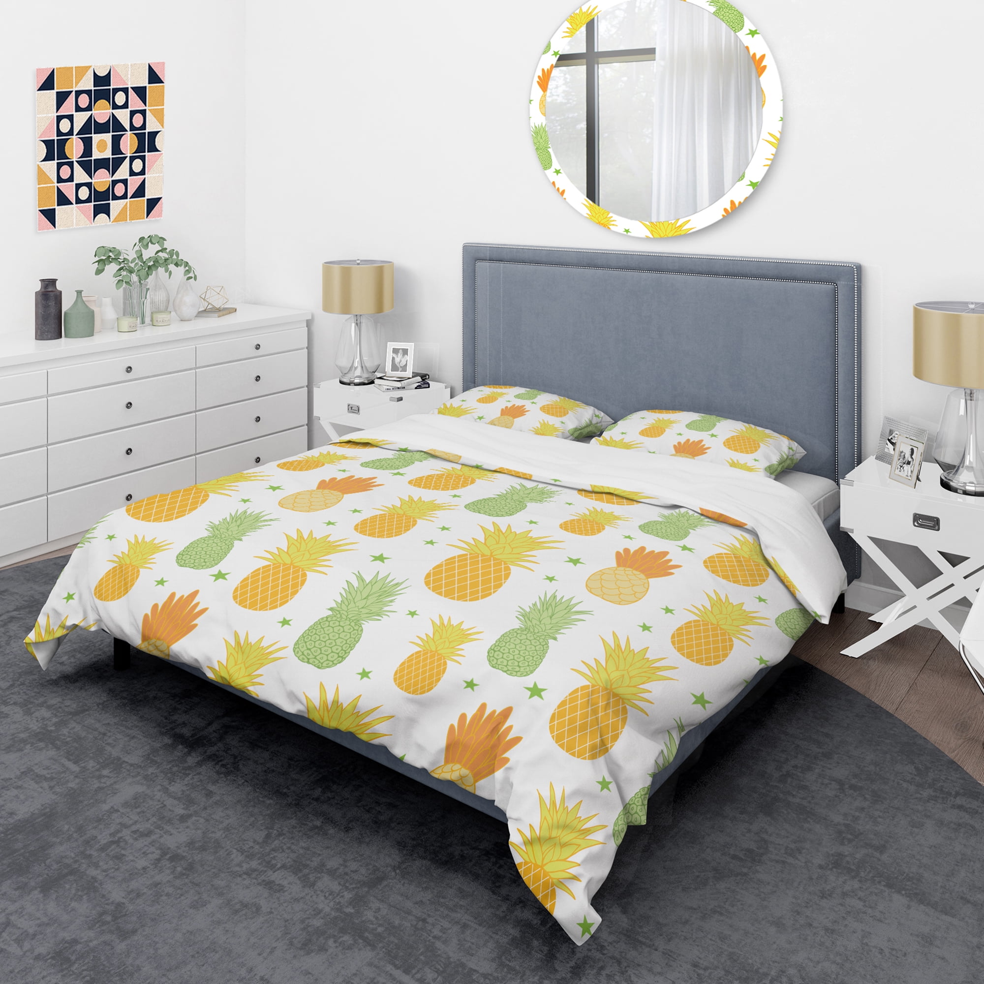 Designart 'Pineapple Summer Bliss II' Mid-Century Modern Duvet Cover Set