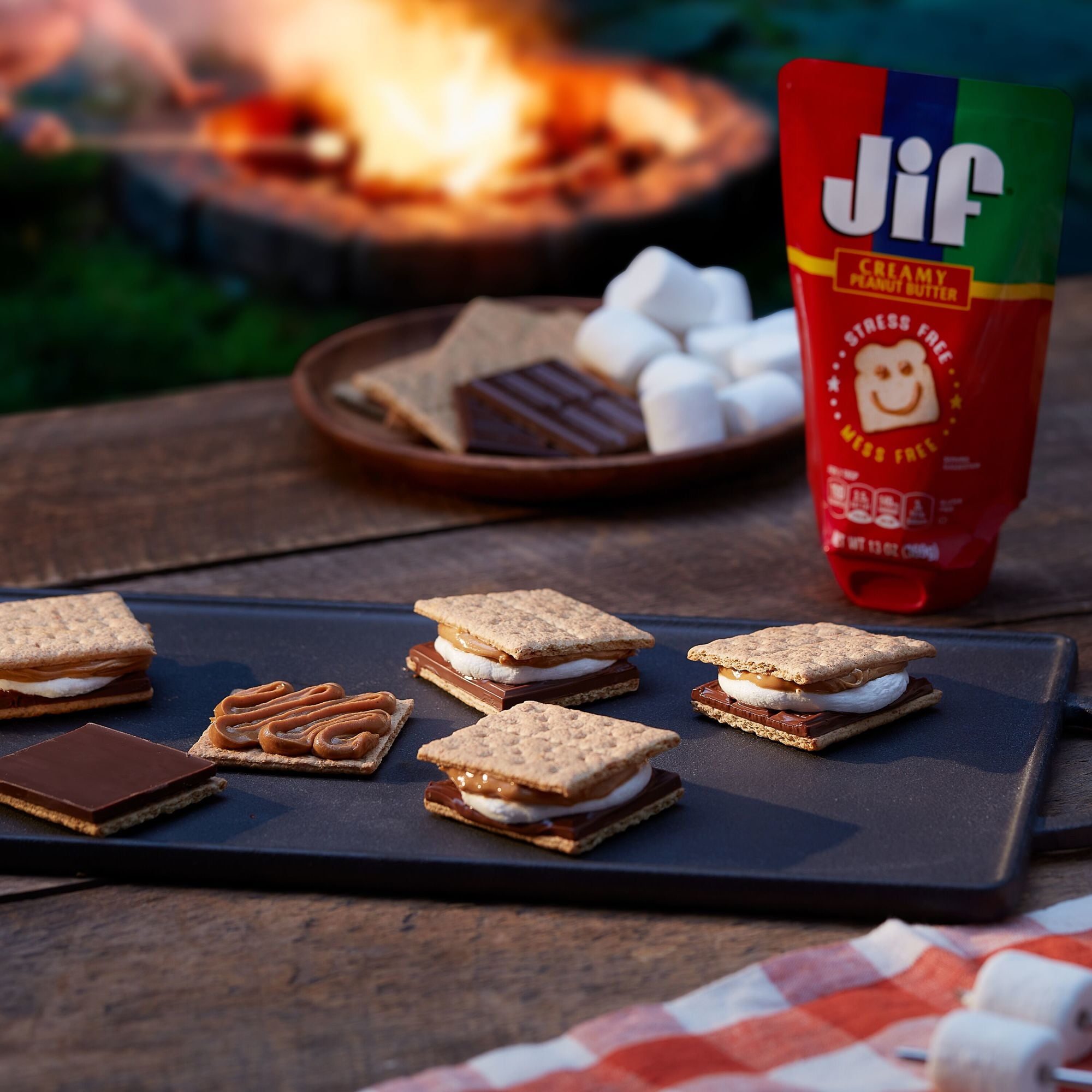 (10 pack) Jif Squeeze Creamy Peanut Butter, 13 oz. - Smooth, Creamy Texture, Portable Peanut Butter Pouch