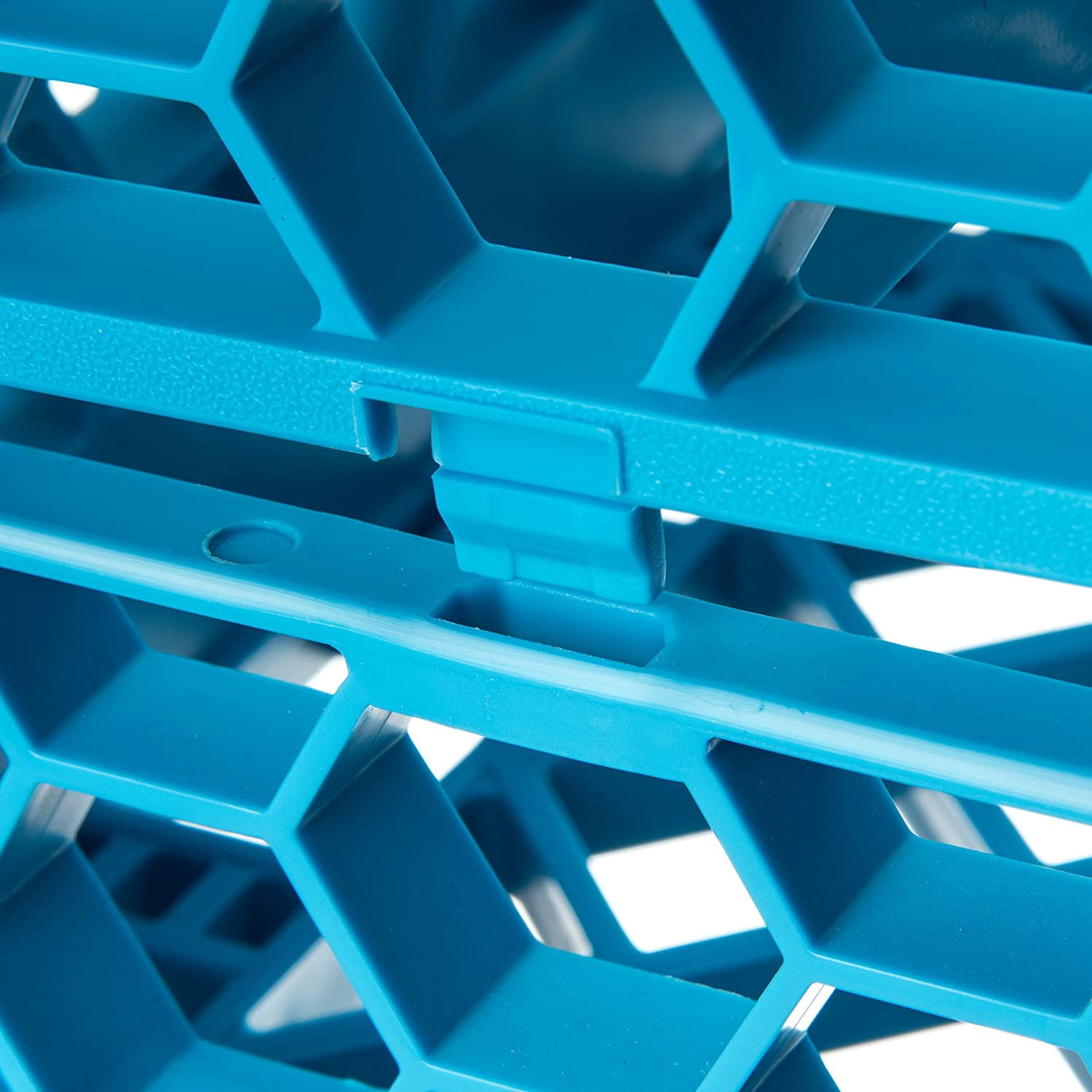 Carlisle OptiClean 16-Compartment Glass Rack Extender, 1-7/9"H x 19-3/4"W x 19-3/4"W, Blue