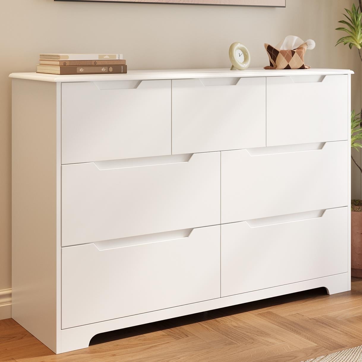 47" Wide Modern Dresser, Lofka 7-Drawer Storage with Thick Top & 14" Deep Drawers (3 Small + 4 Large), Smooth Glide, No-Handle Design, Easy Assembly, Anti-Tip
