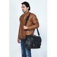 thumbnail image 4 of Leather Calzoncillos y Bolso Bandolera, 4 of 5