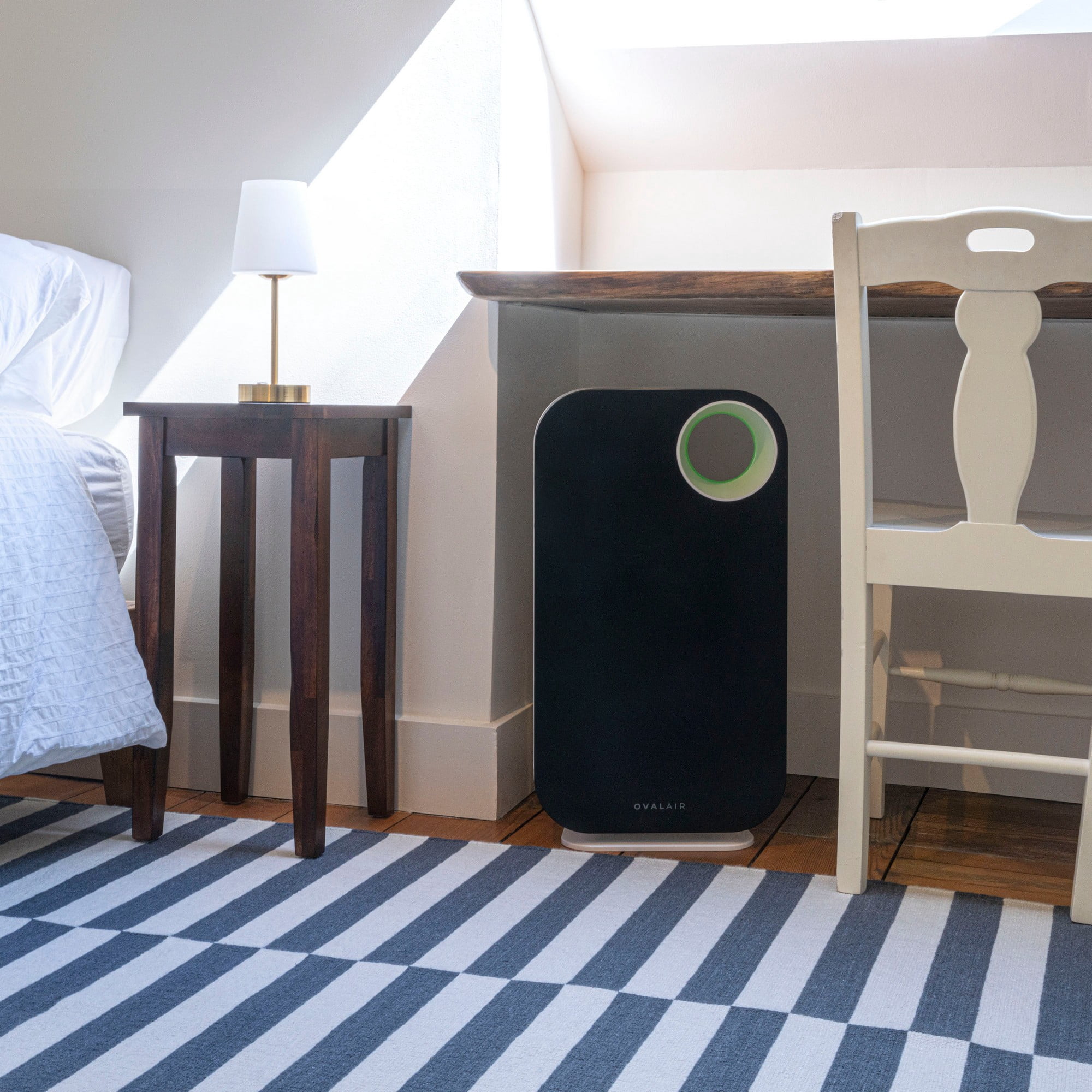 OVAL AIR 3-Stage H13 True HEPA 5-in-1 Air Purifier for Rooms up to 600 sq. ft. reduces Allergies, Asthma, Pets, Odor, Smoke, Deco Jet Black, AIR1000I