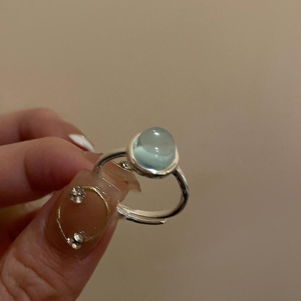 Colección de anillos de circonitas de color ~ Anillo abierto con diseño de nicho femenino de Advanced Sense bling Nuevo anillo para dedo