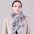 thumbnail image 1 of Bufanda de piel de zorro para mujer, estilo coreano, bonita bola de piel de mapache de invierno, bufanda de piel cálida y gruesa de doble cara, 1 of 5