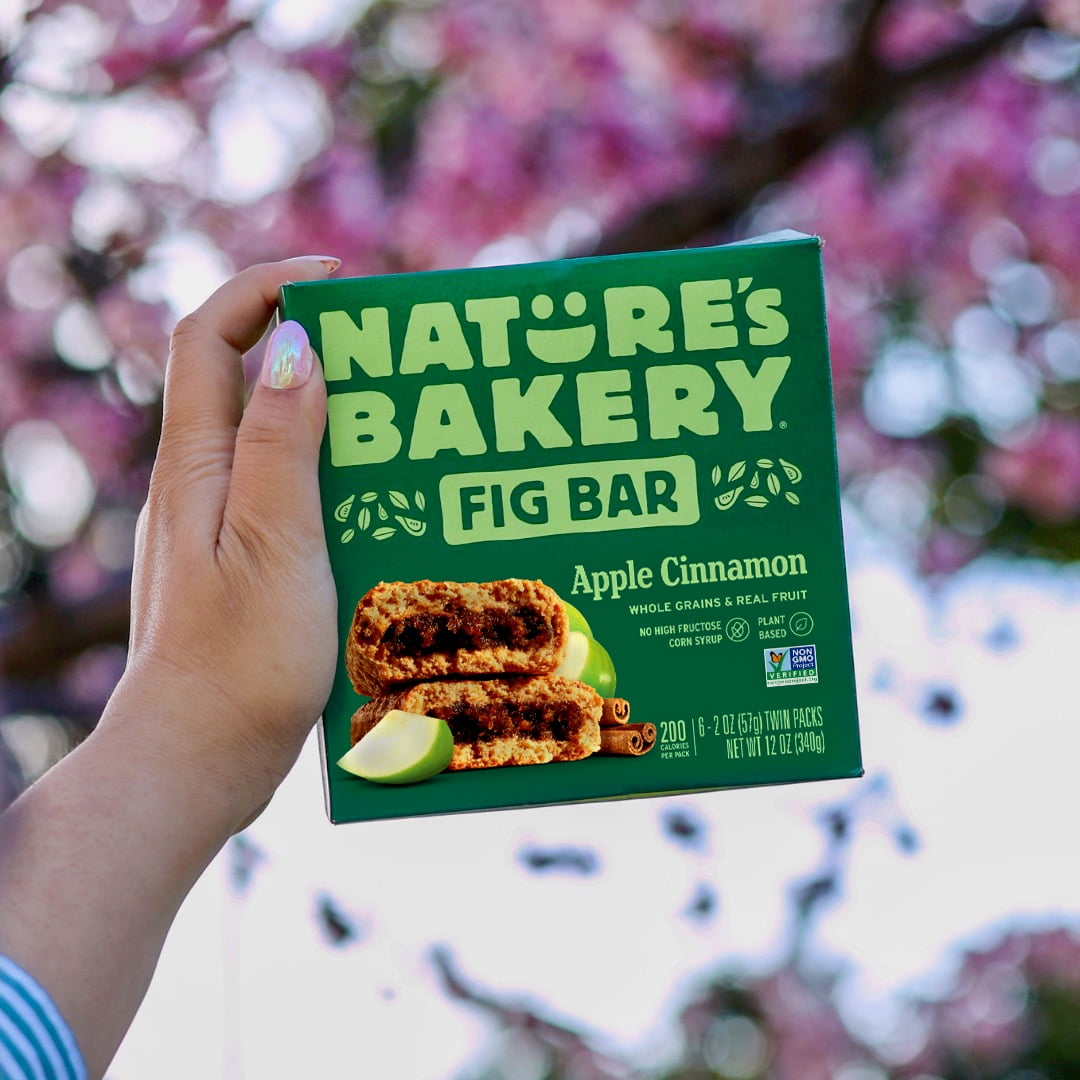 Nature's Bakery Whole Wheat Apple Cinnamon, 2 oz Snack Bars (36 Bars), Plant-Based, Vegan, Non-GMO