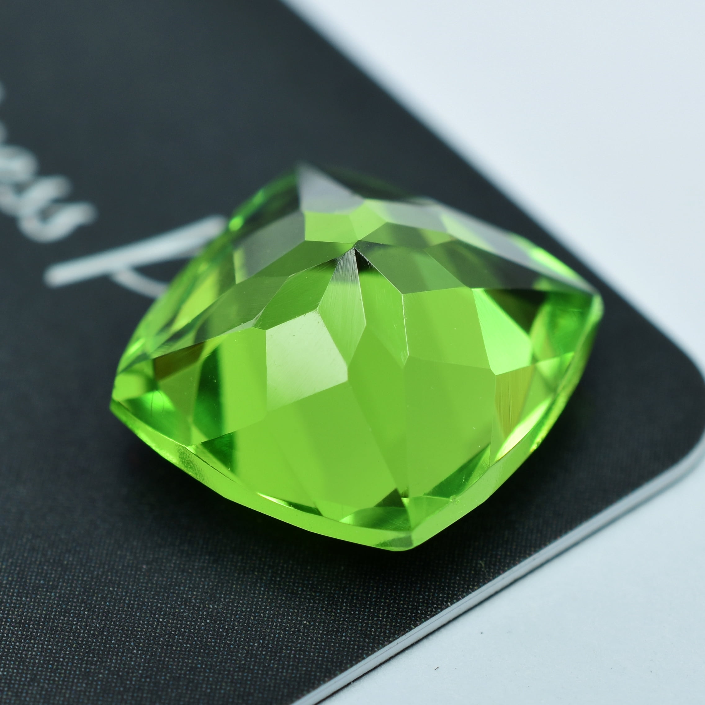 9Ct Natural Rare A++ Quality Green Peridot Cushion Cut Certified Loose Gemstones