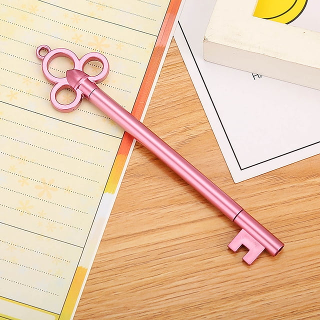 Vintage Key Shaped Gel Ink Pen with 0.5mm Tip, Retro Style Writing Tool for Students or Office, Multi-Color Design, Plastic Case for Drawing or Signing.