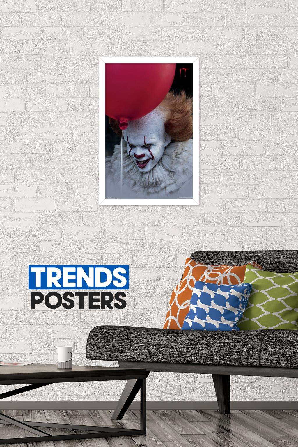 IT - Balloon Wall Poster, 14.725" x 22.375", Framed