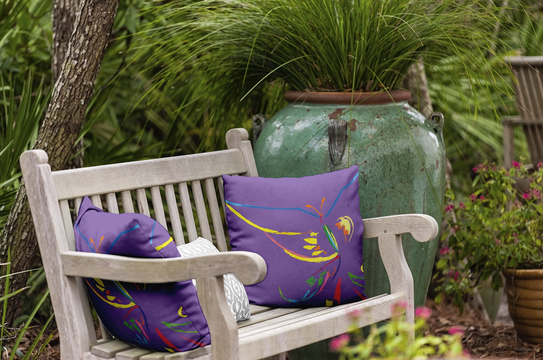 Simply Daisy 16" x 16" Polyester Decorative Outdoor Pillow, Multicolor (1 count)