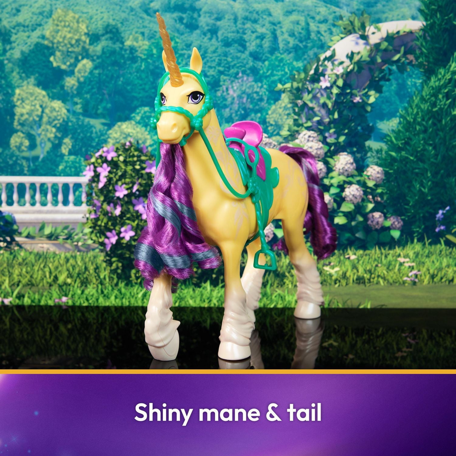 Unicorn Academy, Licorne Leaf avec mouvement de la tête, 2 accessoires d'équitation, 28 cm, compatible avec la poupée Ava, poupées et jouets licornes pour filles à partir de 4 ans