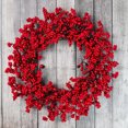 thumbnail image 5 of Coronas de Navidad para puerta de entrada de YeeNanee, coronas de pino y bayas rojas hechas a mano con hojas de ciprés, decoración navideña para pared y ventana del hogar, 5 of 5