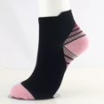 thumbnail image 1 of Calcetines de compresión deportivos Calcetines para correr Calcetines elásticos de compresión de fascia plantar para hombres y mujeres, 1 of 6