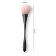 thumbnail image 3 of Brosse à Ongles à Poignée Ergonomique pour Femme, 3 of 10
