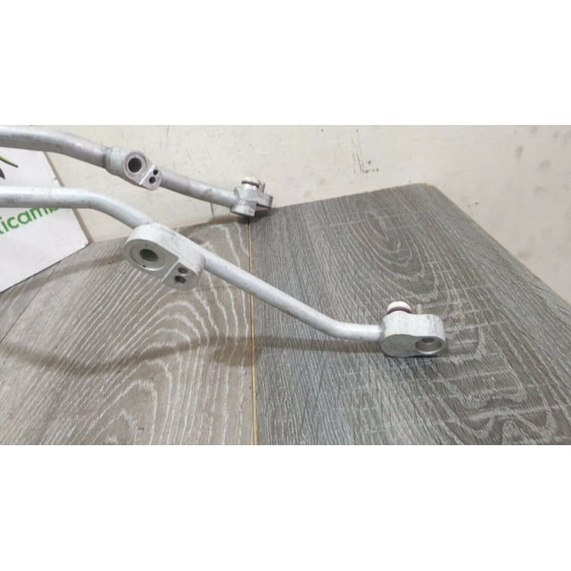 Tuyau de Liquide Réfrigérant pour BMW X1 2019-2025