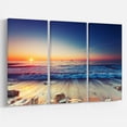 thumbnail image 1 of Designart - Beau Lever de Soleil sur Mer Bleue - Impression sur Toile, 1 of 2