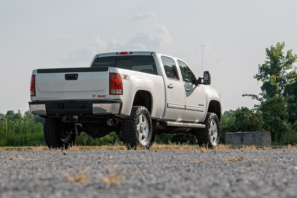 Rough Country 3.5" Lift Kit for 2011-2019 Chevy/GMC 2500/3500 2WD/4WD- 95940
