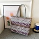thumbnail image 5 of Bolso de hombro bordado, bolso de mano a la moda, bolso de mano para mujer, bolso de hombro de viaje, bolsa de viaje de gran capacidad para primavera , estilo b, 5 of 8