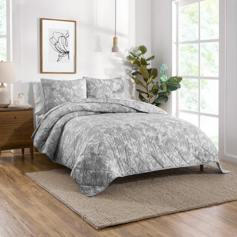 Gap Home Shooting Floral Reversible Organic Cotton Blend Quilt, Full