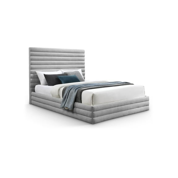 Meridian Furniture Maxwell Grey Linen Textured Fabric Full Bed