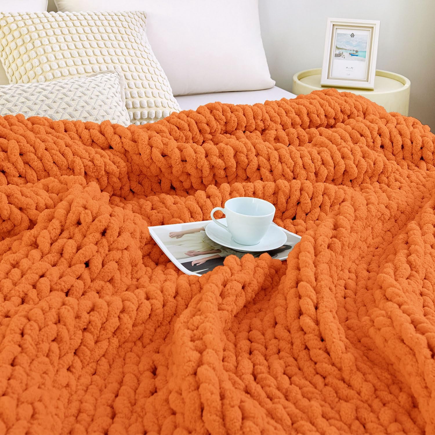 Chunky Knit Blanket Throw Hand Knit Chenille Throw Blanket for Sofa & Home Decor, Soft and Cozy Knitted Throw Blankets