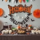 thumbnail image 4 of Clearance!Letrero de puerta de bienvenida de Halloween, decoración de Halloween, colgador de puerta de madera redondo, letrero colgante, colgante de pared de Halloween, letrero para el hogar interior, 4 of 5