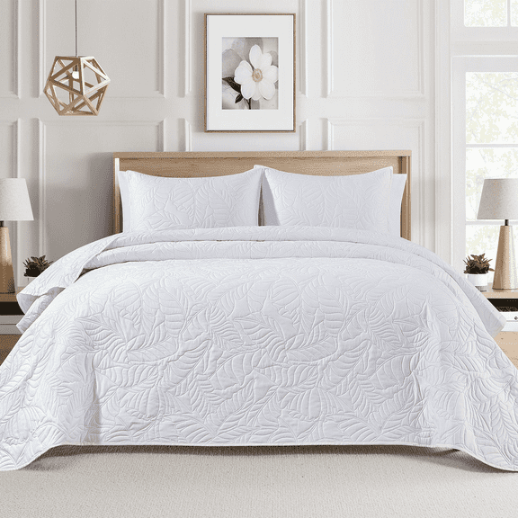 Bourina Ultrasonic Quilt Set 3-Piece,Pre-Washed Microfiber Ultra Soft Lightweight Leaf Bedspread Coverlet Set for All Season, Queen White