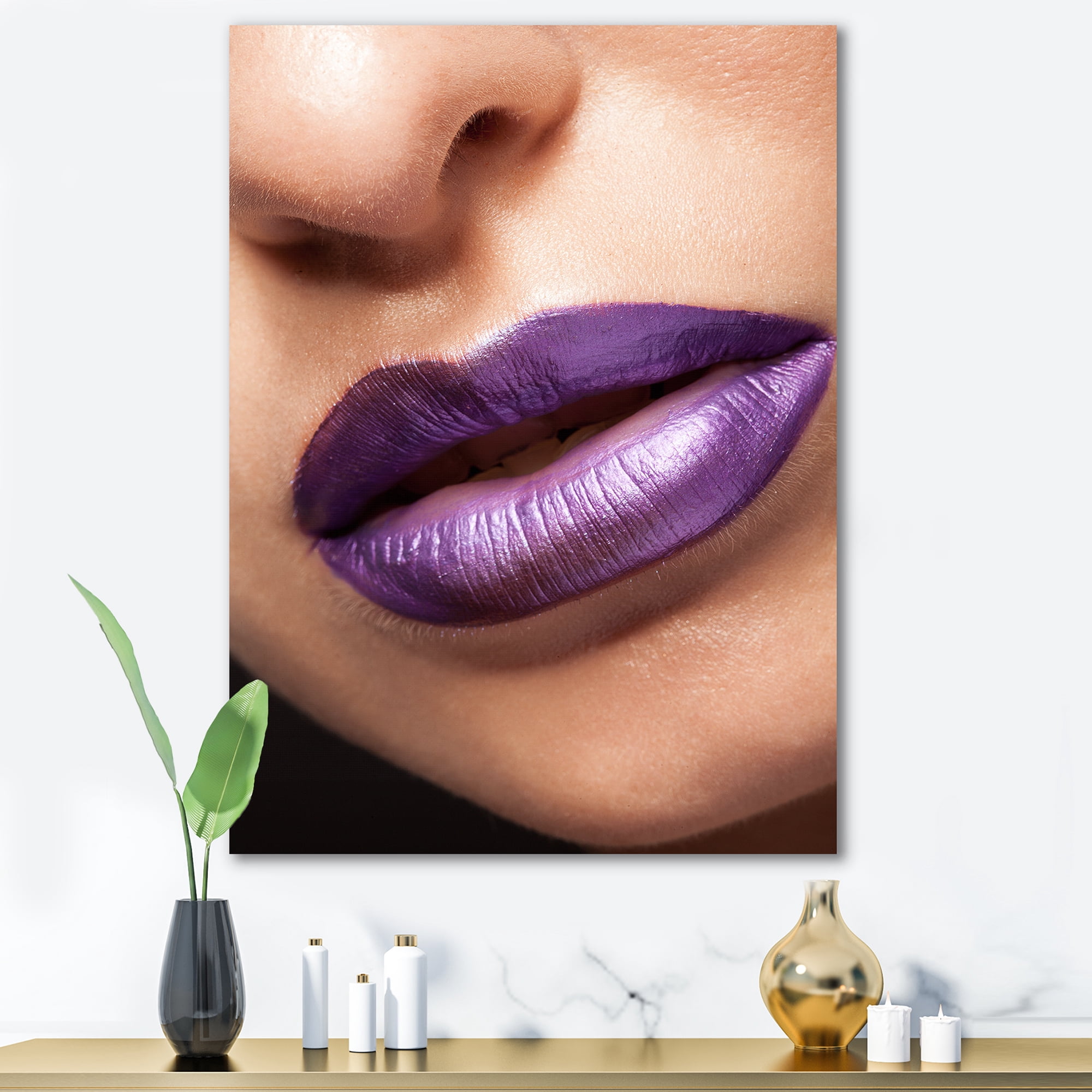 Designart ' Close Up View of Girl Lips With Purple Lipstick ' Modern Canvas Wall Art Print