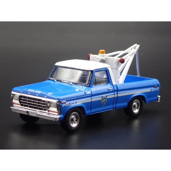 Open Box 1979 79 FORD F250 WRECKER TOW TRUCK NYPD 1/64 SCALE DIORAMA DIECAST MODEL CAR