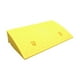 thumbnail image 1 of Rampa triangular para subir bordillos, ligera, antideslizante, para rampas de umbral de carretera, para camiones, motocicletas, vehículos todo Amarillo 50x27x10cm, 1 of 8