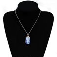 thumbnail image 4 of Collar Yuxing colgante de piedra áspera irregular de cristal natural cadena de oro 09, 4 of 4