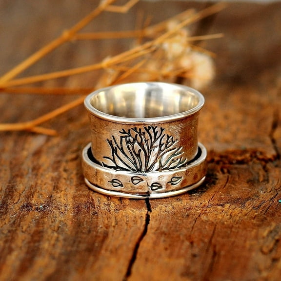 Womens Tree of Life Ring Rotatable Retro Ring Creative Alloy Inlaid Gold Band Spinning Leaves Design Adjustable Anxiety Relief Unique Gift for Women