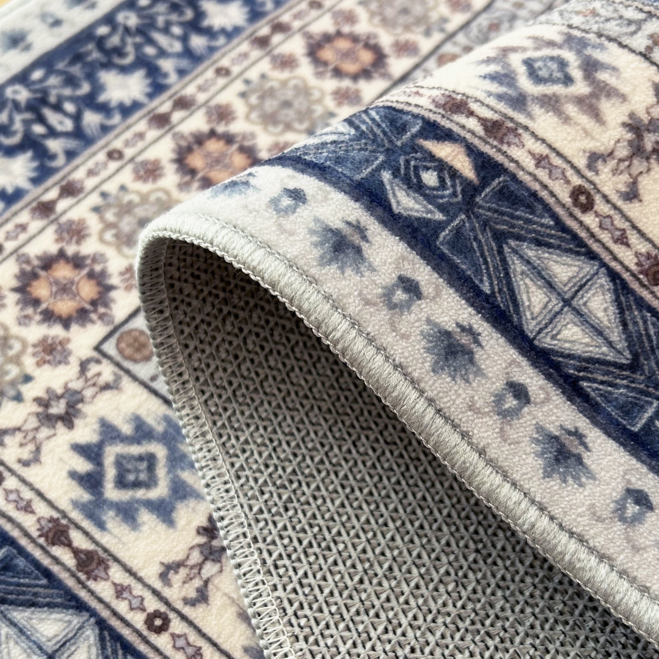 ARJINCUTE Vintage Distressed Bohemian Blue Large Area Rug 8' x 10' Non-Slip Washable Low Pile Floor Mat for Living Room, Family Room, Large Bedroom