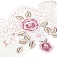 thumbnail image 3 of Camino de Mesa Bordado Con Flores Rojas, Lujoso, Vintage, Resistente Al Calor, Mantel de Comedor para Fiestas, Vacaciones, Catering Y Vida Diaria, 3 of 7