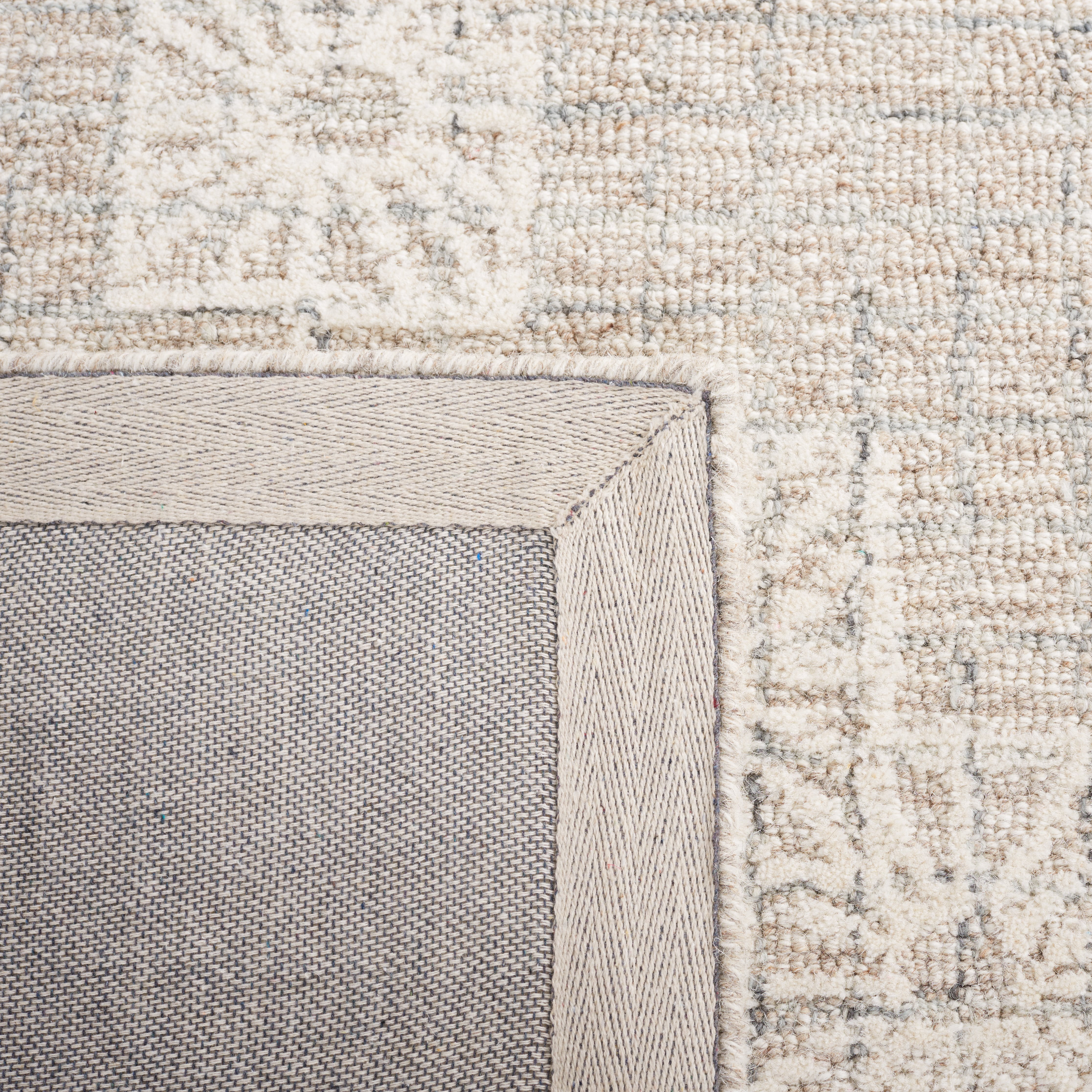 SAFAVIEH Metro Yolonda Distressed Area Rug, Beige/Ivory, 3' x 5'