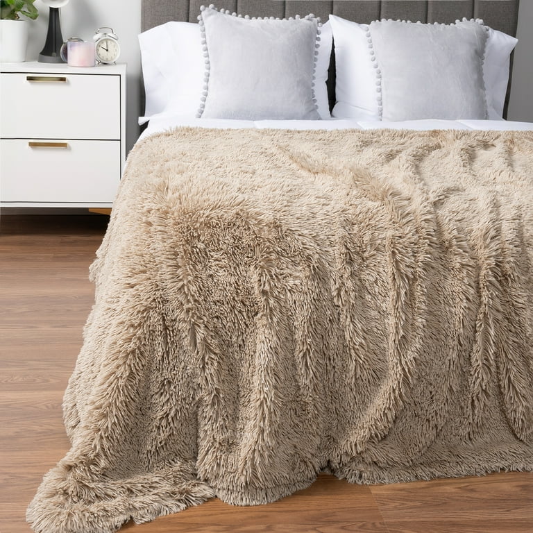 Fluffy Blanket Tan Fuzzy Blanket Pavilia Fluffy Taupe Faux Fur