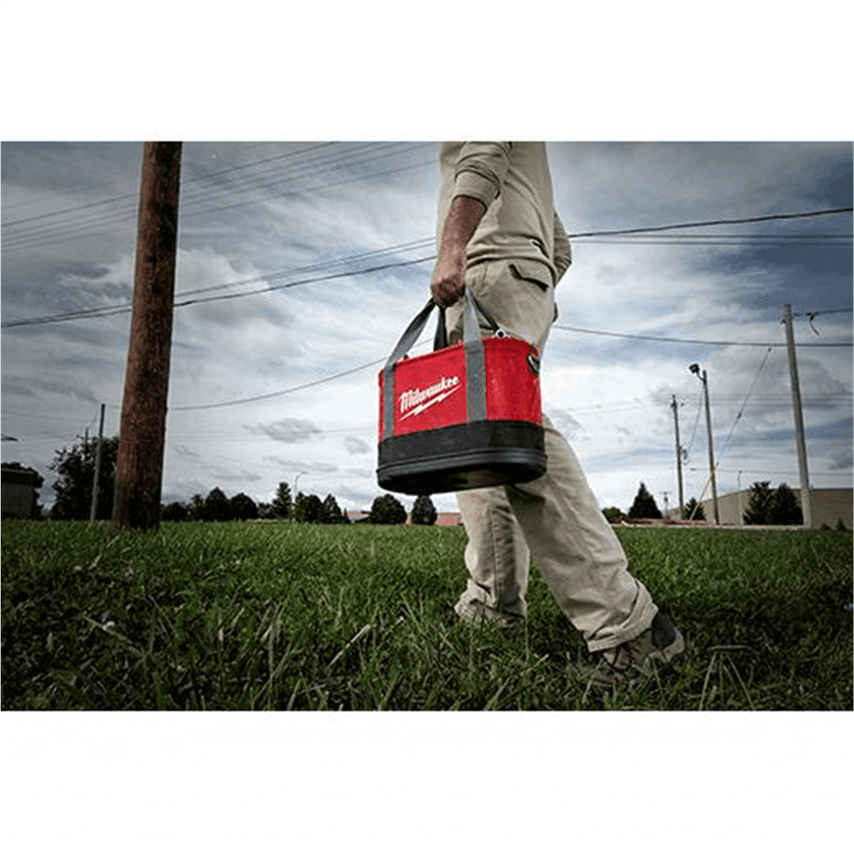 Milwaukee Tool Aerial Oval Bag