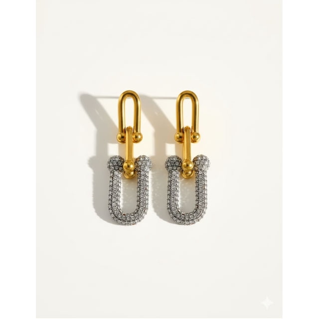 Aretes de oro laminado en forma de U con brillos