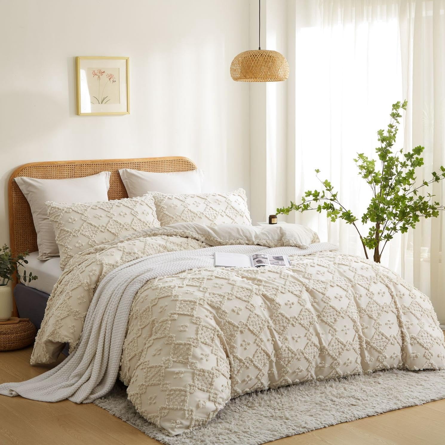 JOLUSERE Beige Tufted Duvet Cover Queen Set, 3 Pieces Boho Ultra Soft Particles Embroidery Bedding Set for All Season