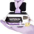 thumbnail image 1 of Guantes desechables de nitrilo SAFESKIN, paquete de 200 unidades, tamaño mediano, 1 of 5