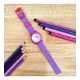 thumbnail image 3 of Reloj Q&q Niña Unicornio Números Y Manecillas Morado Color del bisel Rosa Color del fondo Blanco, 3 of 6