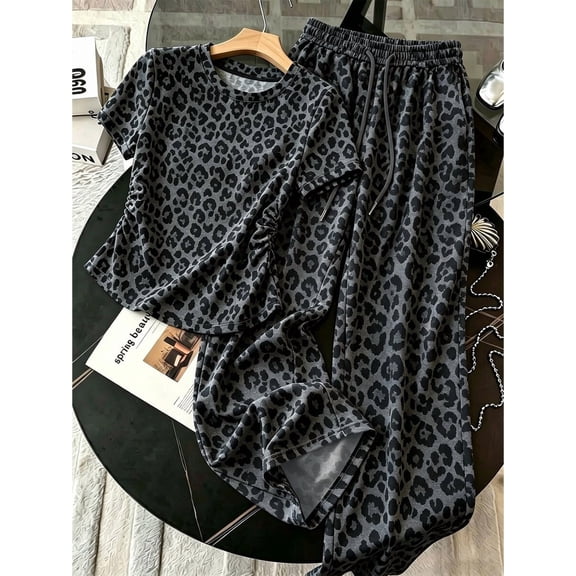 Women's 2-Piece Leopard Print T-Shirt and Long Pants Set Casual Loungewear