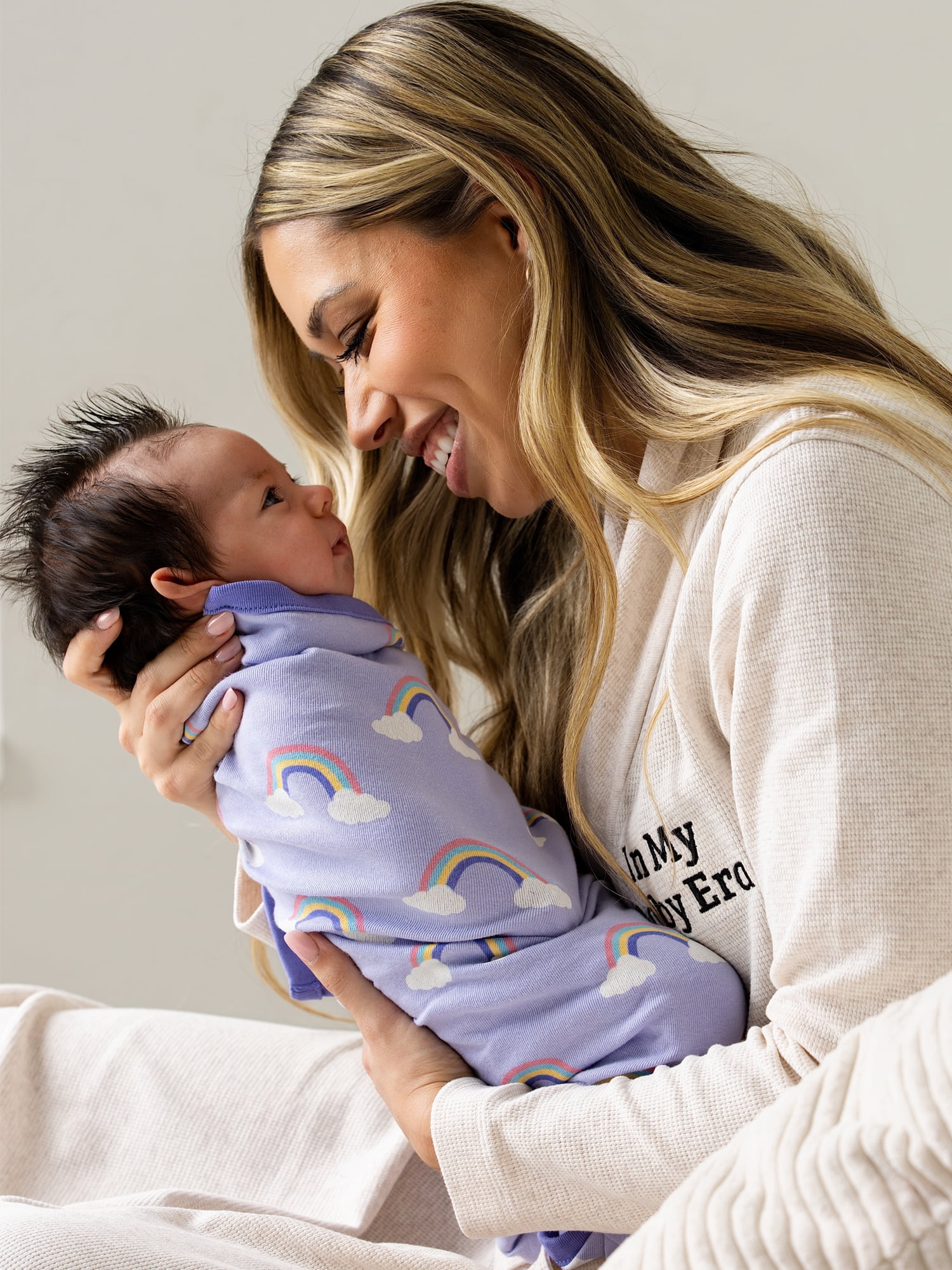Monica + Andy Organic Cotton Baby Blanket, Soft Newborn Receiving & Coming Home Blanket, 32 x 32 Inch