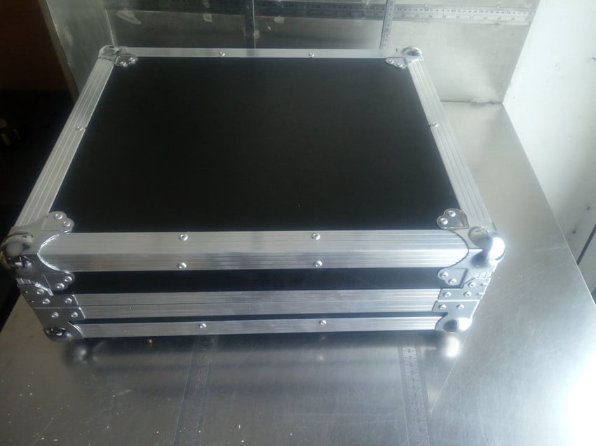 KingKong DJ Console 1024 Channels for Stage Lighting DMX Controller with Flight Case