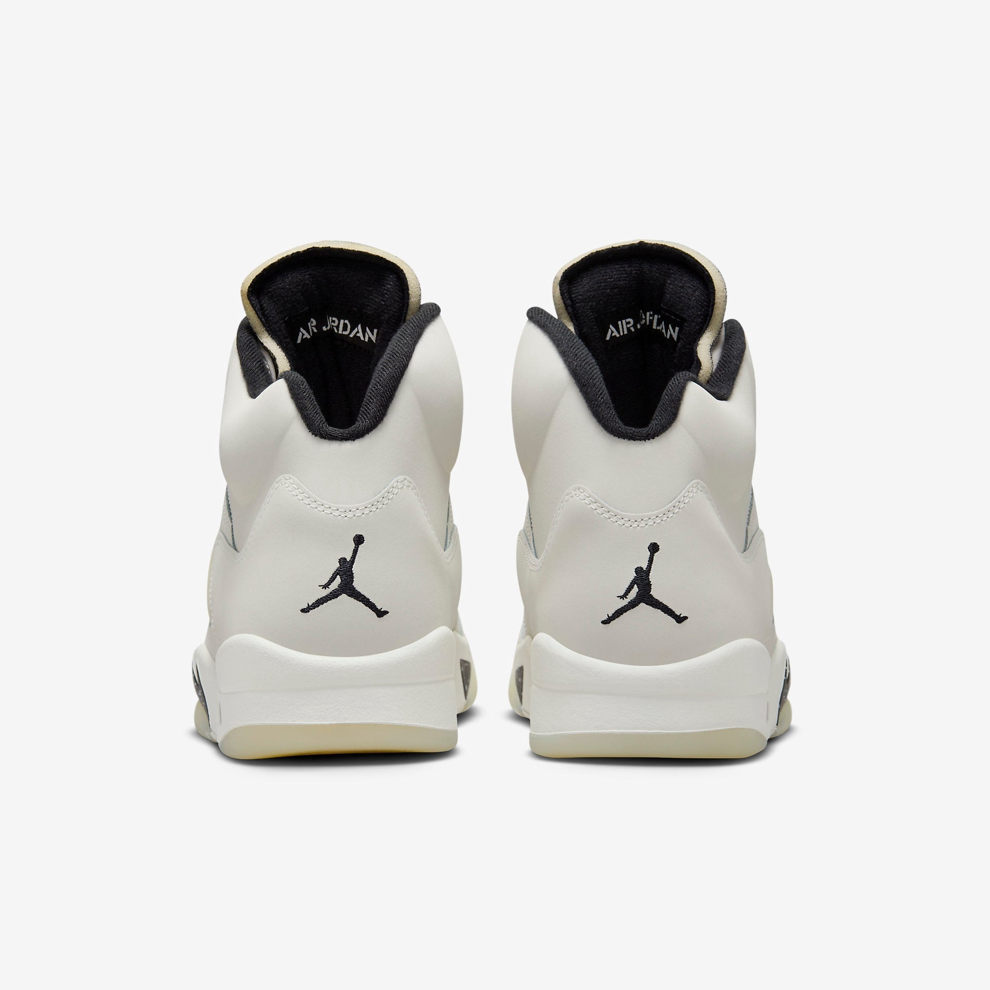 Nike Air Jordan 5 Retro SE Men\'s Size 8.5 Sail Beige Sneakers FN7405-100 Air Jordan 5 SE Sail FN7405-100 Release Date | Hypebeast main image 3