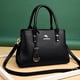 thumbnail image 3 of Bolso grande de cuero suave de moda, bolso de hombro, bolso para mamá de mediana edad, bolso de mano para mujer, 3 of 6
